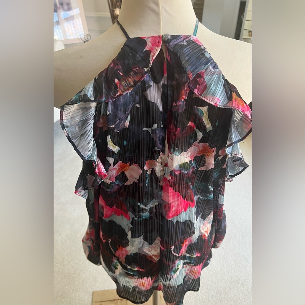 k/lab floral open shoulder blouse.